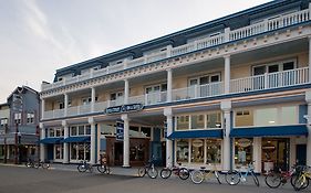 Bicycle Street Inn & Suites Mackinac Island